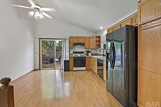 9725 W 17th Street, Zion, IL 60099