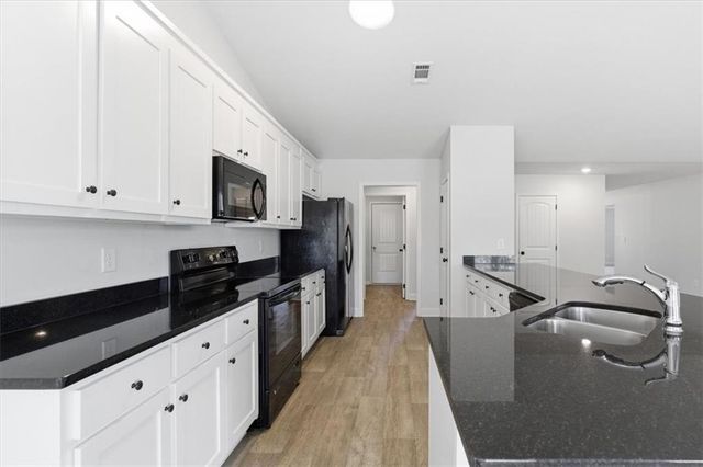 2105 Willow Park Drive, Monroe, GA 30655