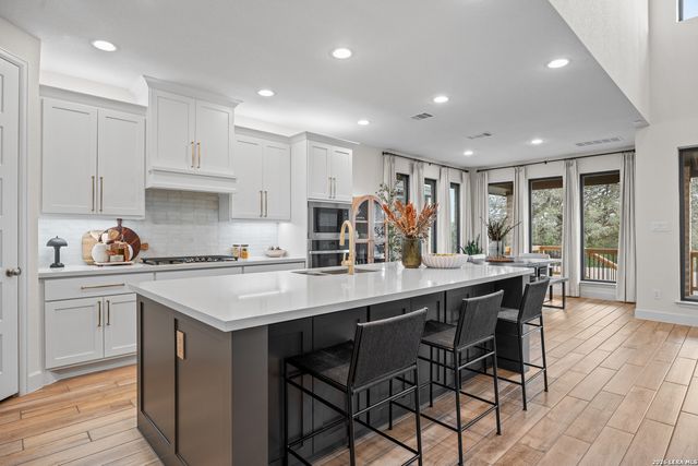3023 Eagle Rise, San Antonio, TX 78245