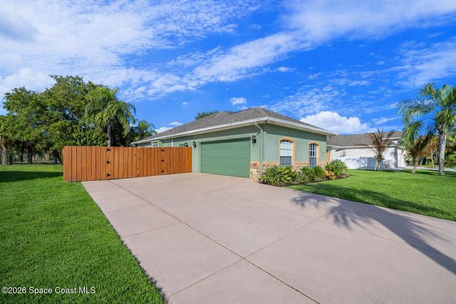 360 Treasure Lagoon Lane, Merritt Island, FL 32953