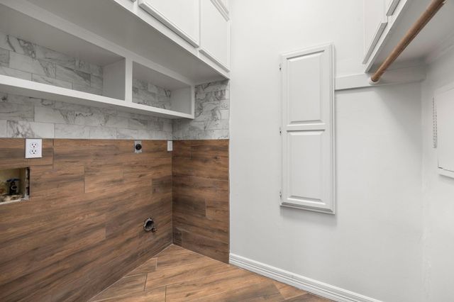 2031 Pecan Trail Drive, Richmond, TX 77406