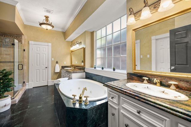 2031 Pecan Trail Drive, Richmond, TX 77406