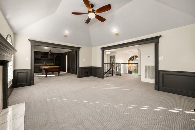 2031 Pecan Trail Drive, Richmond, TX 77406