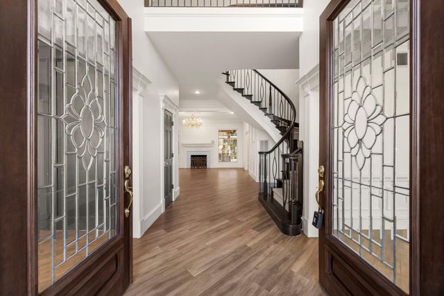 2031 Pecan Trail Drive, Richmond, TX 77406