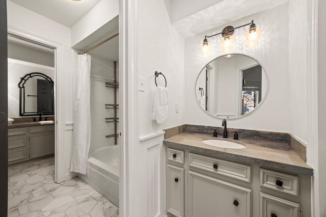 2031 Pecan Trail Drive, Richmond, TX 77406