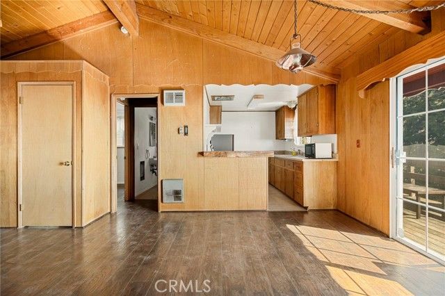 30509 Live Oak, Running Springs, CA 92382