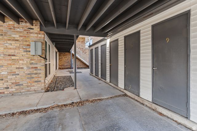 1165 EDGEWOOD DR, Ogden, UT 84403