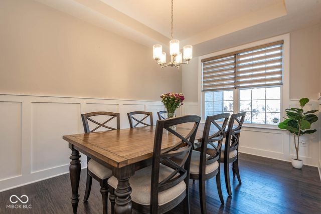 5149 Oak Ridge Trail, Columbus, IN 47201