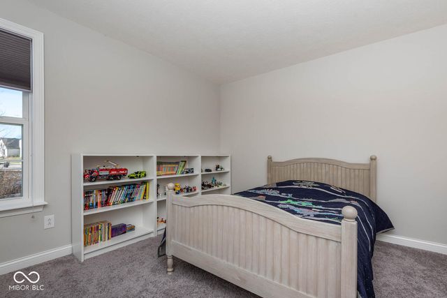 5149 Oak Ridge Trail, Columbus, IN 47201