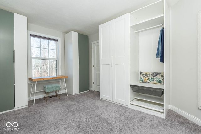 5149 Oak Ridge Trail, Columbus, IN 47201