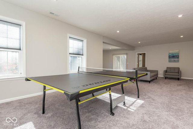 5149 Oak Ridge Trail, Columbus, IN 47201