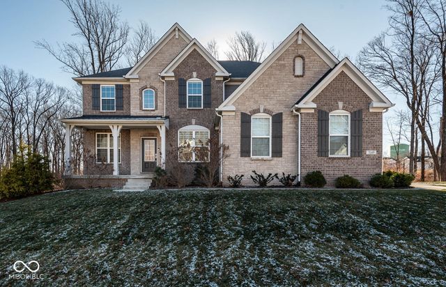 5149 Oak Ridge Trail, Columbus, IN 47201