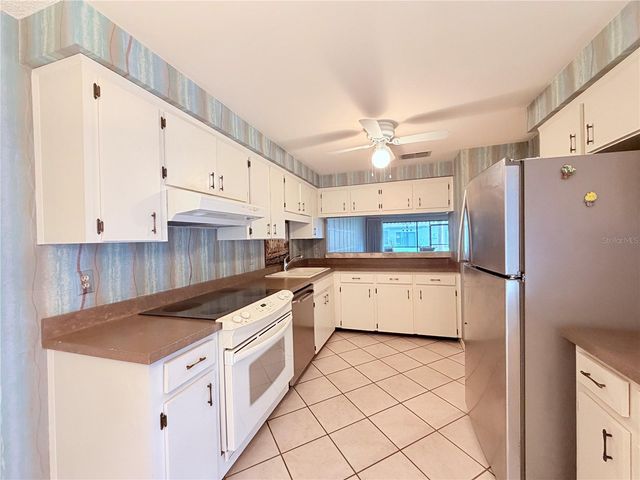 602 WOODRIDGE DRIVE, Casselberry, FL 32730
