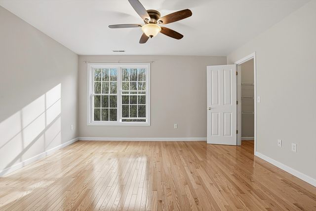 69 Buttercup Ln 69, Grafton, MA 01560