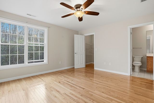69 Buttercup Ln 69, Grafton, MA 01560