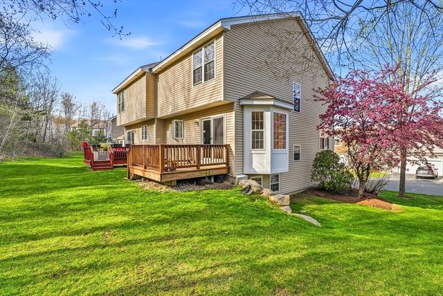 69 Buttercup Ln 69, Grafton, MA 01560
