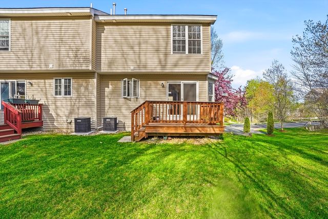 69 Buttercup Ln 69, Grafton, MA 01560