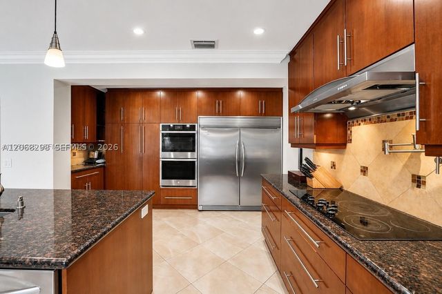 3671 N 47th Ave, Hollywood, FL 33021