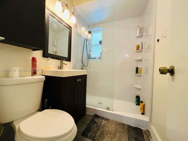 3101 SW 18th St, Miami, FL 33145