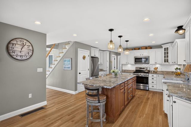 49 Wood Avenue, Sandwich, MA 02563