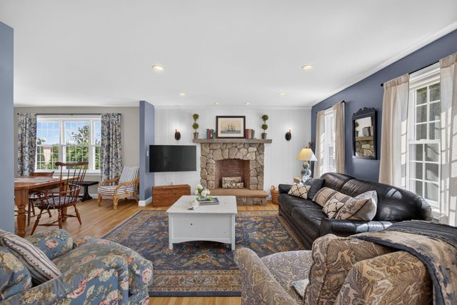 49 Wood Avenue, Sandwich, MA 02563