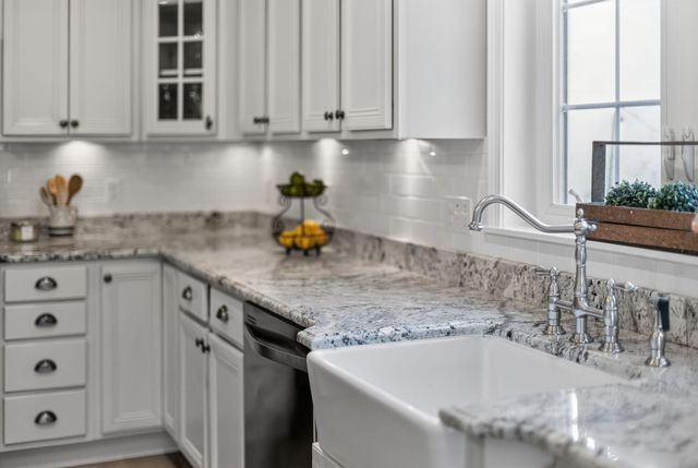 49 Wood Avenue, Sandwich, MA 02563