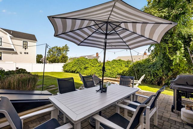 49 Wood Avenue, Sandwich, MA 02563