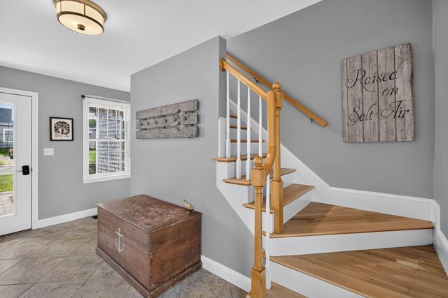 49 Wood Avenue, Sandwich, MA 02563
