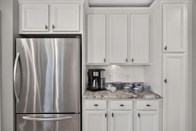 49 Wood Avenue, Sandwich, MA 02563
