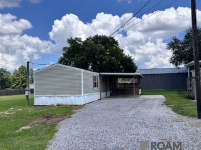 14214 Adam Arceneaux Dr, Gonzales, LA 70737