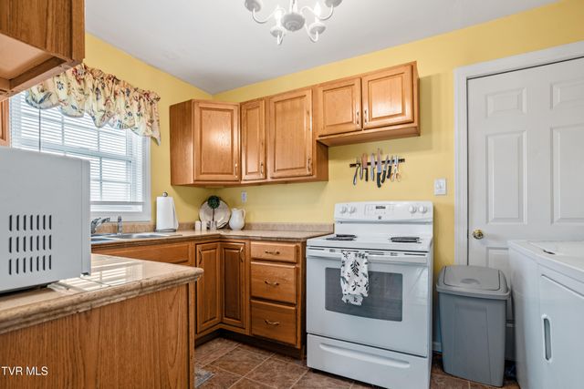 2344 Anderson Street, Bristol, TN 37620