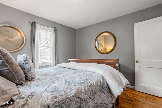 2344 Anderson Street, Bristol, TN 37620