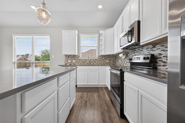 305 Brocks Court, Montgomery, TX 77356