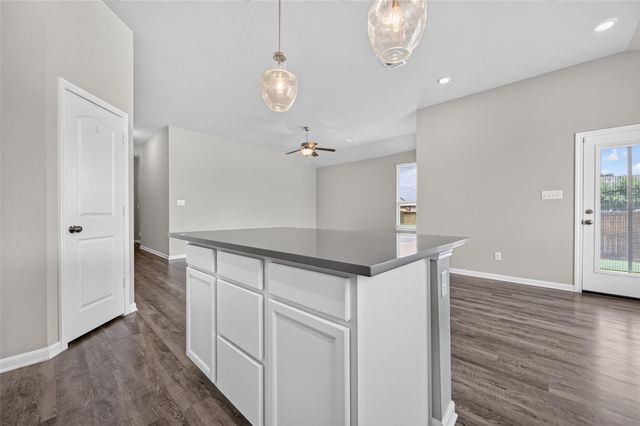 305 Brocks Court, Montgomery, TX 77356