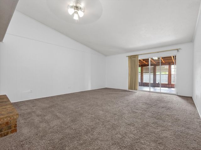 2935 Rolling Hills Drive, Carrollton, TX 75007