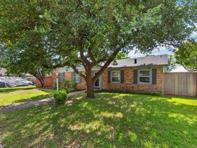 2935 Rolling Hills Drive, Carrollton, TX 75007