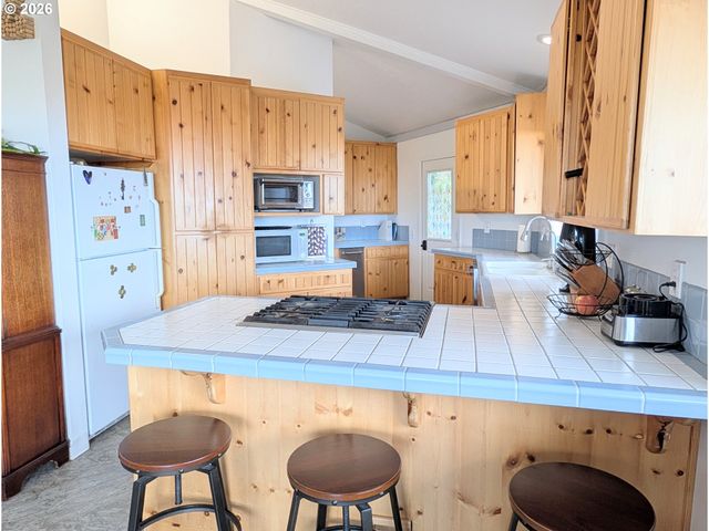 403 ALLIUM St, La Grande, OR 97850