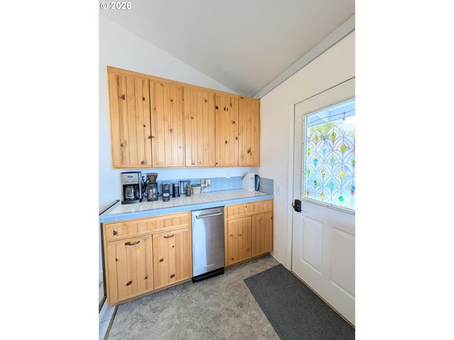 403 ALLIUM St, La Grande, OR 97850