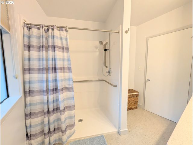 403 ALLIUM St, La Grande, OR 97850