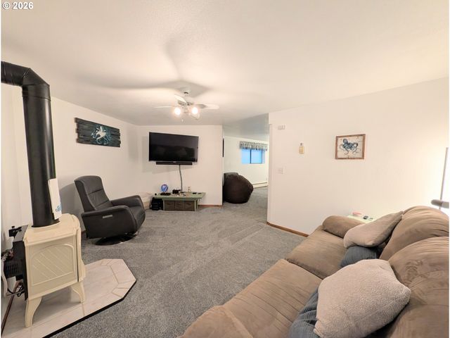 403 ALLIUM St, La Grande, OR 97850