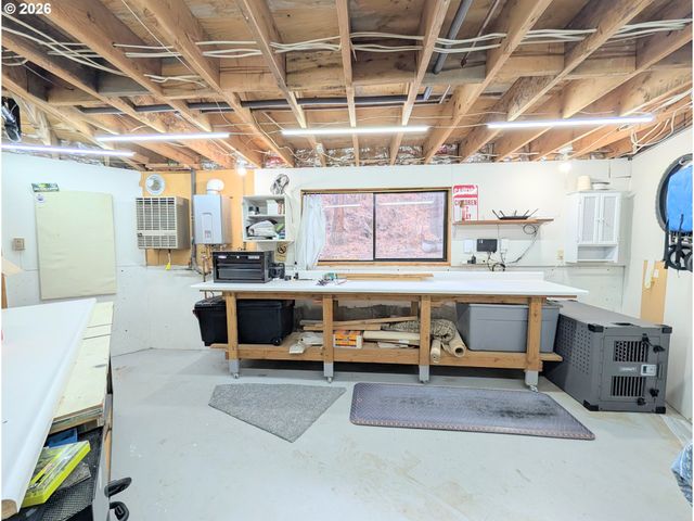 403 ALLIUM St, La Grande, OR 97850