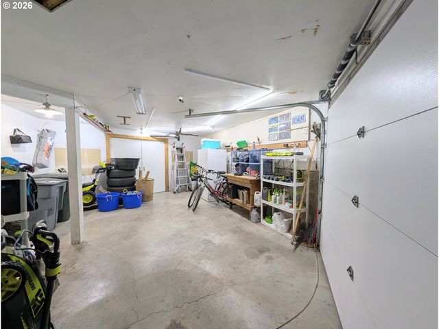 403 ALLIUM St, La Grande, OR 97850