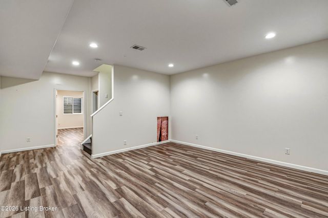 9511 Civic Way, Prospect, KY 40059