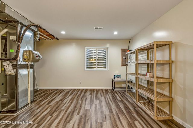 9511 Civic Way, Prospect, KY 40059