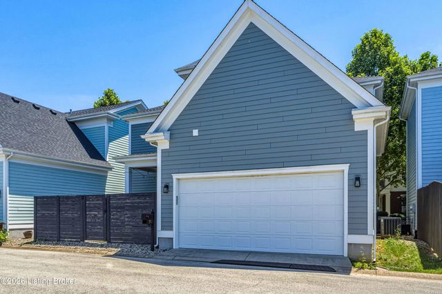 9511 Civic Way, Prospect, KY 40059