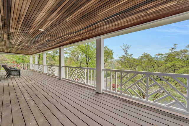 2438 Robin Hood RD, Roanoke, VA 24014
