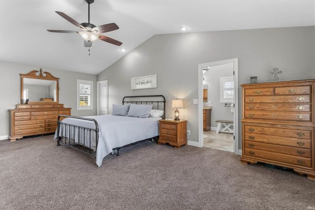 12648 W 00 NS, Russiaville, IN 46979
