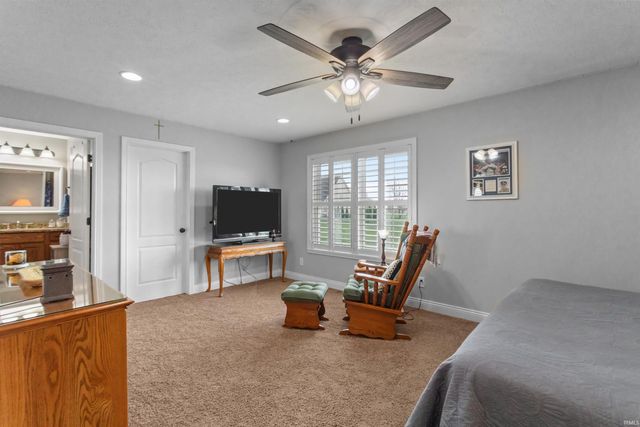 12648 W 00 NS, Russiaville, IN 46979