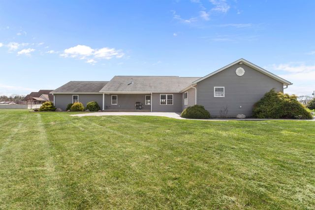 12648 W 00 NS, Russiaville, IN 46979