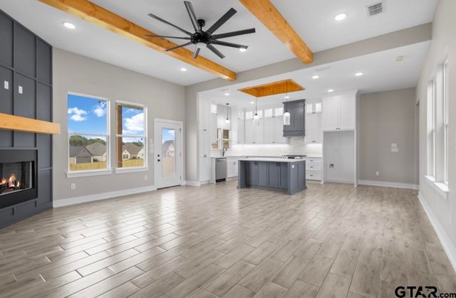 306 Sides Blvd, Bullard, TX 75757